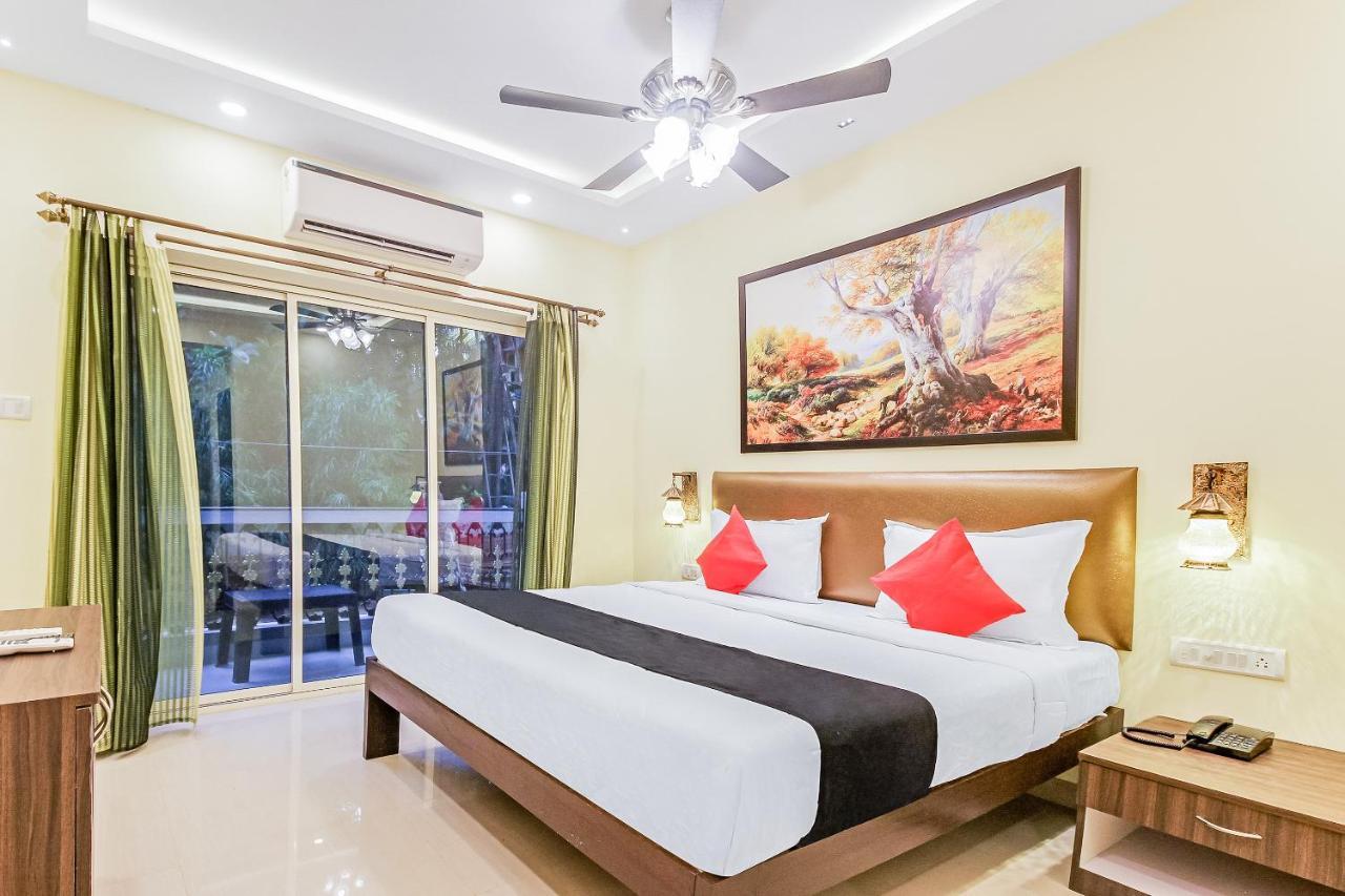 Capital O 64180 Adam'S Beach Resort Baga Exterior foto